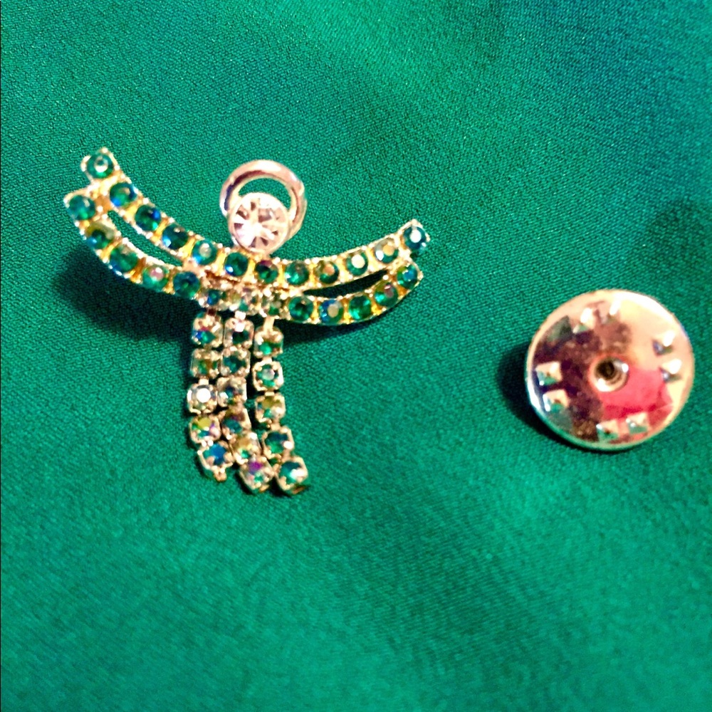 Avon Birthstone angel tac pin (May) FINAL PRICE!